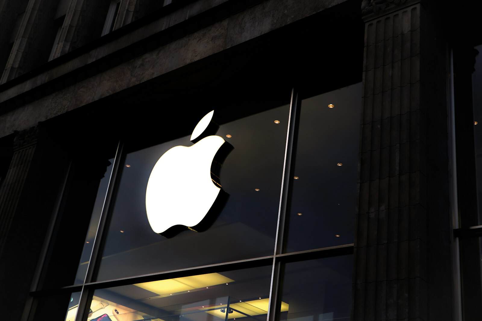 Apple Store storefront representing the possible iPhone 17 price increase ahead of Apple's fall event