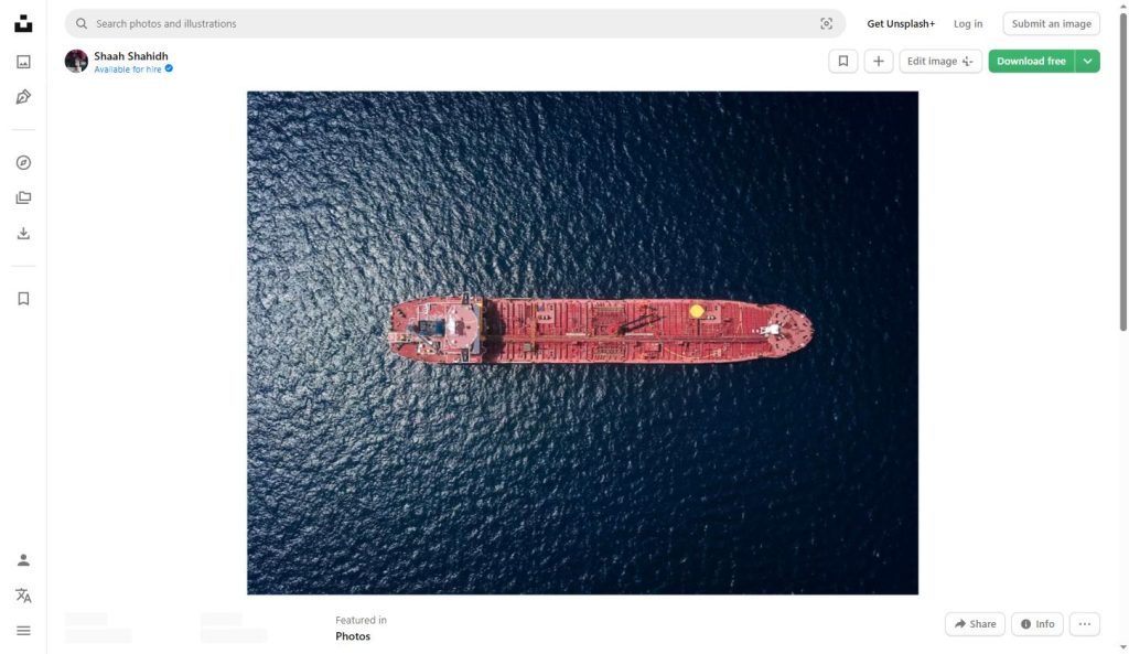USA Iran War 2026 - aerial view of an oil tanker in the Strait of Hormuz